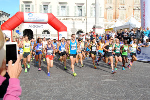 16ª Maratonina - Half Marathon © Elena Bertolini