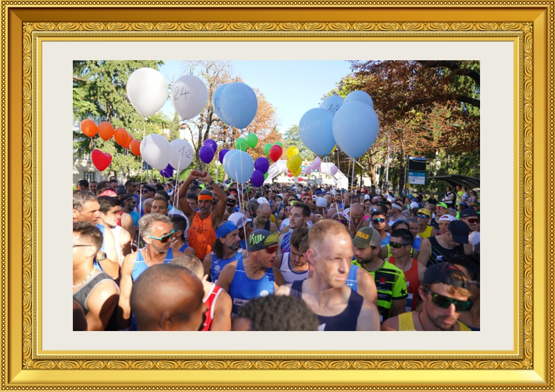 Runner alla partenza della Maratonina 25